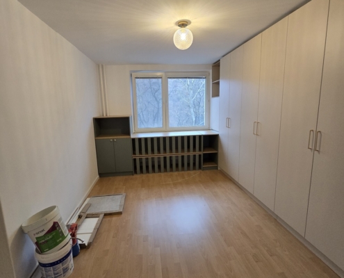 Skrina 49