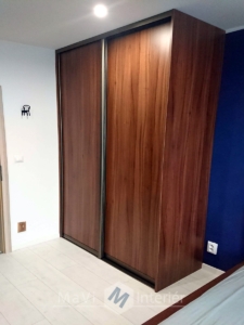 Skrina s DTD dverami 53